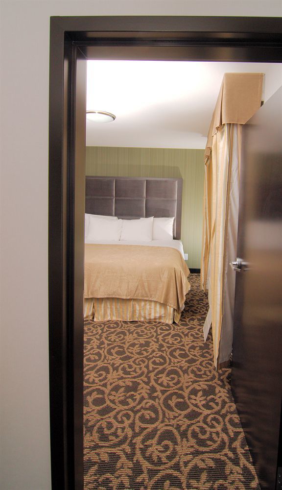 Paradise Inn And Suites Redwater المظهر الخارجي الصورة