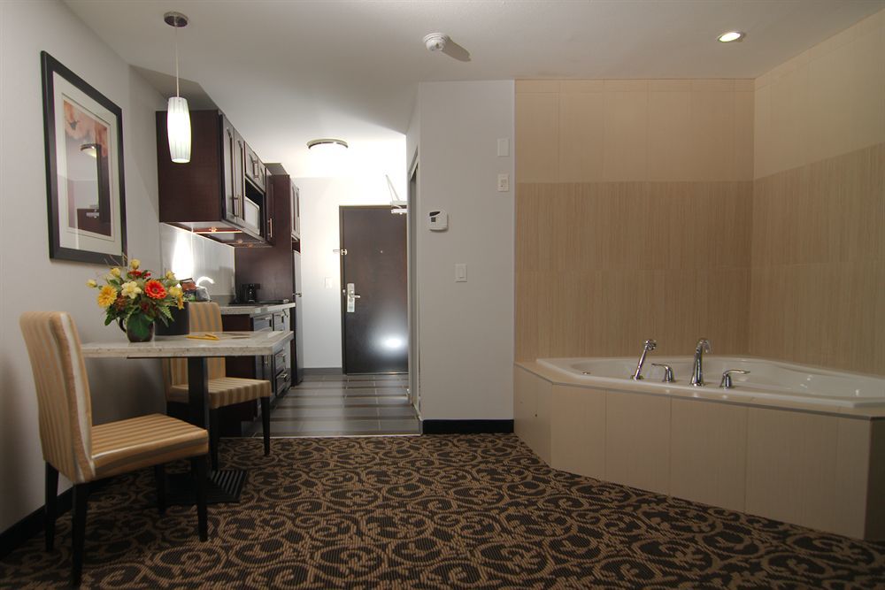 Paradise Inn And Suites Redwater المظهر الخارجي الصورة