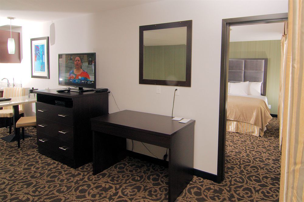 Paradise Inn And Suites Redwater المظهر الخارجي الصورة