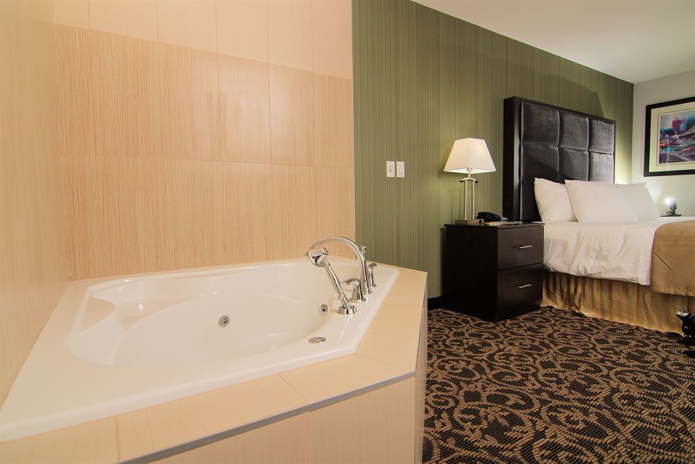 Paradise Inn And Suites Redwater المظهر الخارجي الصورة